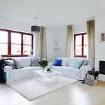 Nad Jeziorem Sun & Snow Osada Zamkowa Casa vacanze