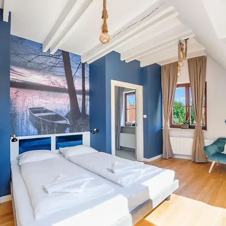 Przy Jeziorze Sun & Snow Osada Zamkowa Holiday home