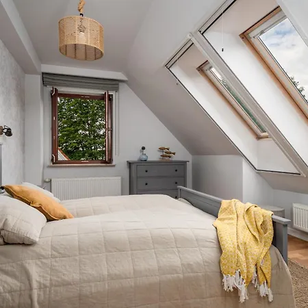 Holiday home Przy Jeziorze Sun & Snow Osada Zamkowa Pasym