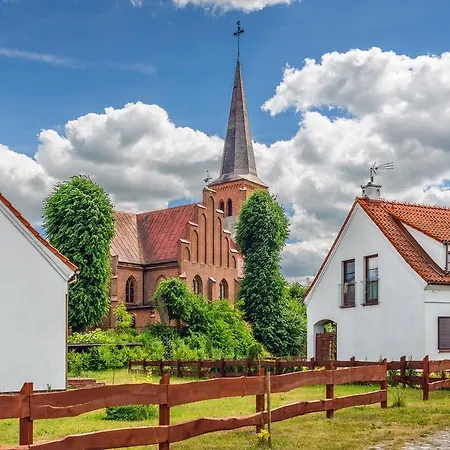 Feriehus Nad Jeziorem Sun & Snow Osada Zamkowa