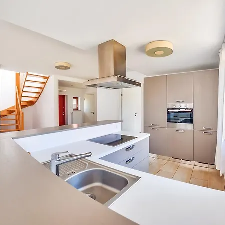 Feriehus Nad Jeziorem Sun & Snow Osada Zamkowa *