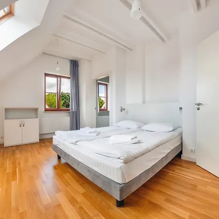 Nad Jeziorem Sun & Snow Osada Zamkowa Feriehus