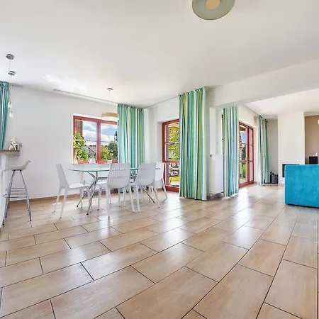 Nad Jeziorem Sun & Snow Osada Zamkowa * Pasym