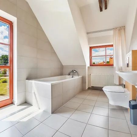 Nad Jeziorem Sun & Snow Osada Zamkowa Feriehus Pasym