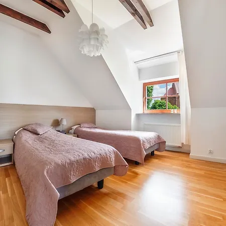 Holiday home Przy Jeziorze Sun & Snow Osada Zamkowa *